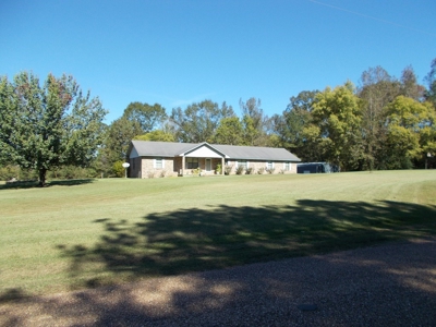 Two Houses and 97 Acres For Sale Copiah County Mississippi - image 27