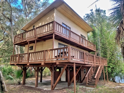 Suwannee River Waterfront Home For Sale - Old Town Florida - image 1