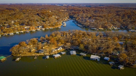 Lakefront Multi-Family Property For Sale in Camden Co, MO - image 29