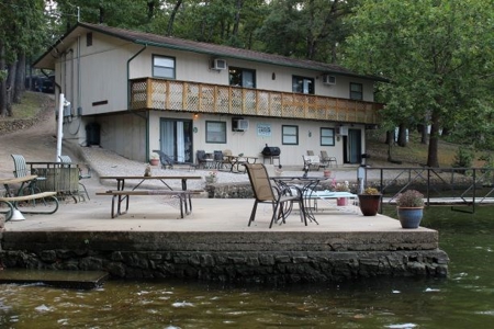 Lakefront Multi-Family Property For Sale in Camden Co, MO - image 3