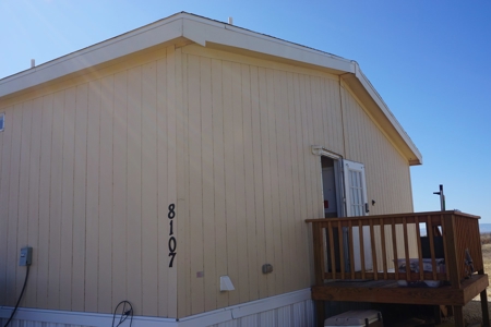 Saragosa Balmorhea Pecos Residence Yard 4.9 Acres For Sale - image 27