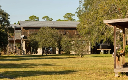 Very secluded coastal home and property in FL's Nature Coast - image 1