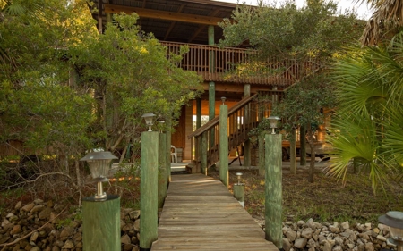 Very secluded coastal home and property in FL's Nature Coast - image 3