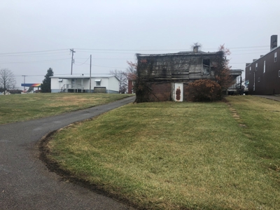 Monroe County, OH 2 story home with Store Front Location - image 30