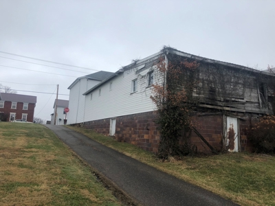 Monroe County, OH 2 story home with Store Front Location - image 31