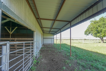 Combination Ranch- Fishing, Hunting, Cattle, 600+ Acres - image 15