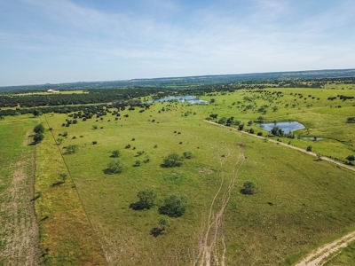 Combination Ranch- Fishing, Hunting, Cattle, 600+ Acres - image 9