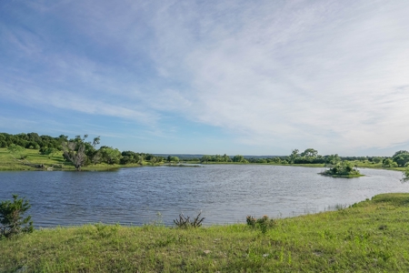 Combination Ranch- Fishing, Hunting, Cattle, 600+ Acres - image 24