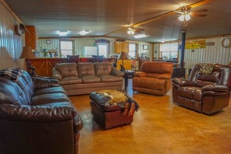 Combination Ranch- Fishing, Hunting, Cattle, 600+ Acres - image 40