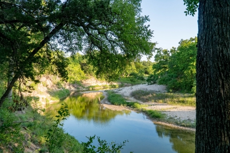 High Fenced Ranch, Private Lakes, Cowhouse Creek, Hunting - image 39