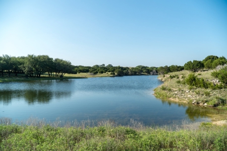 High Fenced Ranch, Private Lakes, Cowhouse Creek, Hunting - image 31