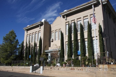 Bed & Breakfast For Sale Arizona historic mountain business