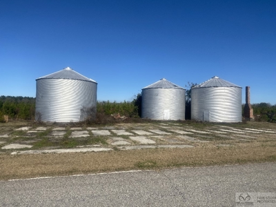 Sow's Ear Farm Country Estate - image 12