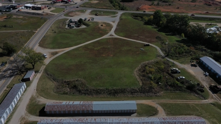 Prime 4.7 Acres Commercial Property West Plains Retail Area - image 3