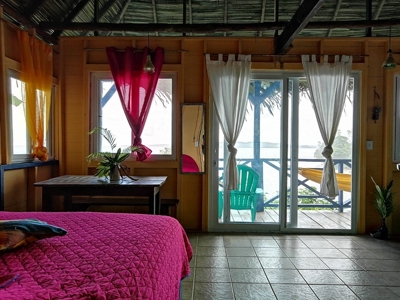 TOO LATE, OFFER ACCEPTED on Bocas del Toro Oceanfront Lodge - image 2