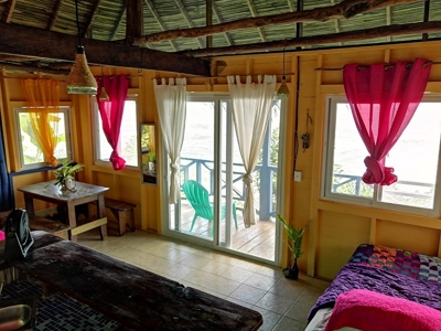TOO LATE, OFFER ACCEPTED on Bocas del Toro Oceanfront Lodge - image 4