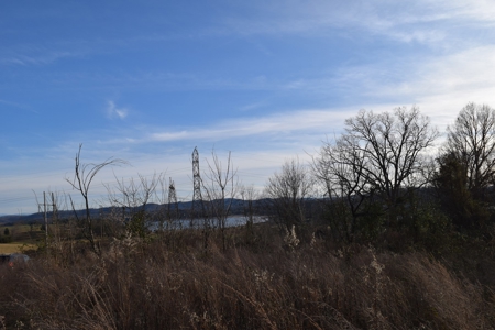 Cherokee Lake & East TN Mountain Views Grainger County 37708 - image 10