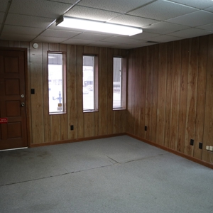 Commercial Building on Courthouse Square in Salem, AR - image 15