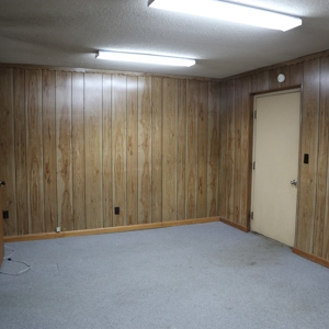 Commercial Building on Courthouse Square in Salem, AR - image 17