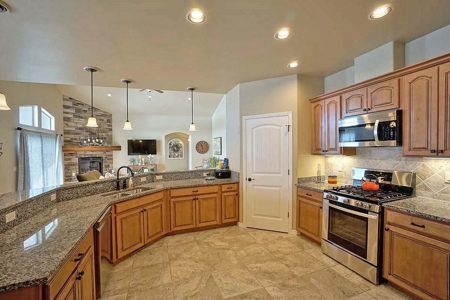 Montrose Ridgway CO Home Incredible Mountain Views For Sale - image 9