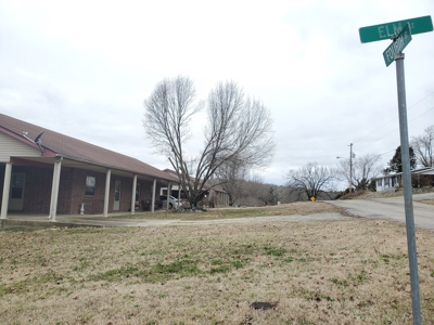 Two Fourplexes for Sale in Southern Missouri Ozarks Town - image 28