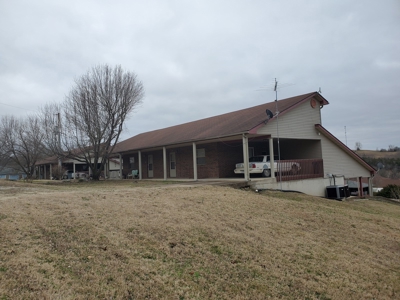 Two Fourplexes for Sale in Southern Missouri Ozarks Town - image 2