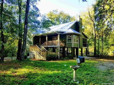 River Front Home At It's Best! - image 1