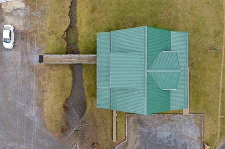 Commercial Building for Sale in Floyd VA - image 26