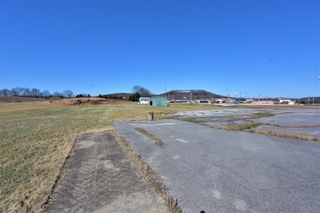 Land - image 16