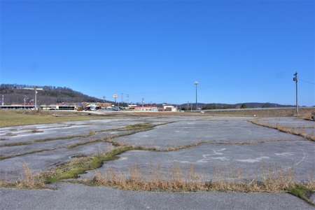 Land - image 17