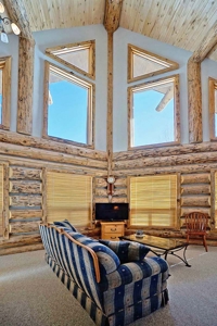 Ridgway Colorado Mountain Log Home for Sale - image 21