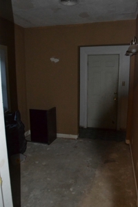 FOR SALE Commercial building, potential residence - image 22