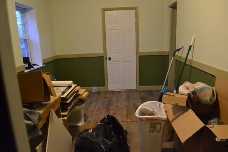 FOR SALE Commercial building, potential residence - image 19