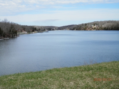 Lakefront lots at Hidden Valley Lake, Mapleton, KS - image 14