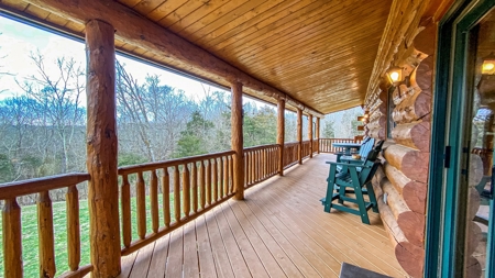 Log Home  with acreage located in Southern Brown County Ohio - image 19
