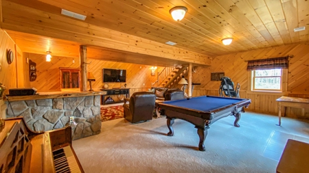 Log Home  with acreage located in Southern Brown County Ohio - image 29