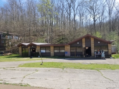 Tn Commercial Building - Home For Sale Prime Location Hwy 64 - image 1