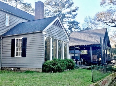 Remodeled 2 story Lakeside Colonial Home for Sale McComb MS - image 3