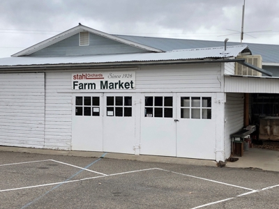 Paonia CO orchard and farm market for sale with home & shop - image 4