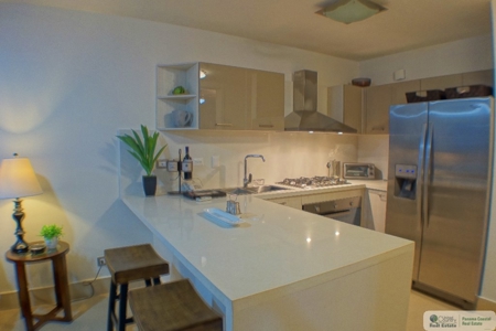 Beachfront Bahia Condo for Sale - image 14
