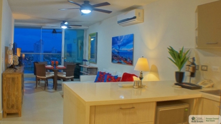 Beachfront Bahia Condo for Sale - image 17