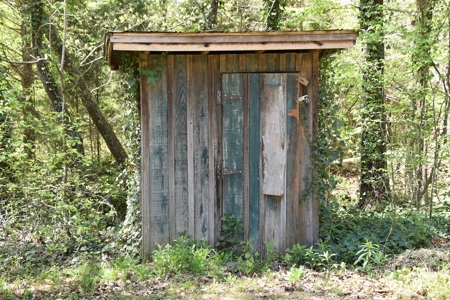 Henderson Co TN Log & Wood home, Barn, Ponds, School & Acres - image 41