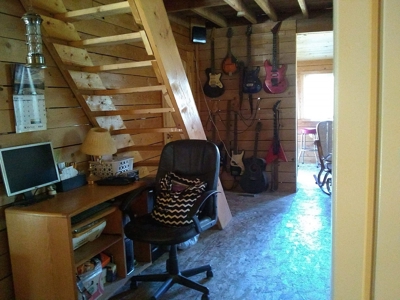 Alternative Energy Home For Sale in Maine - image 13