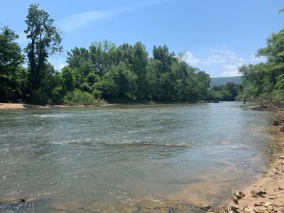 Kiamichi River Front Hunting paradise! - image 20