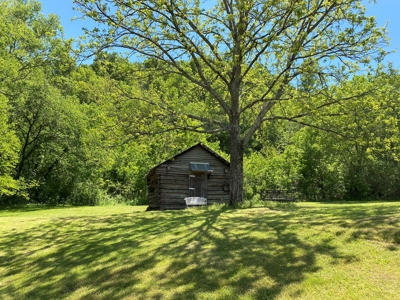 Tennessee Farm For Sale With Multiple Cabins - image 17
