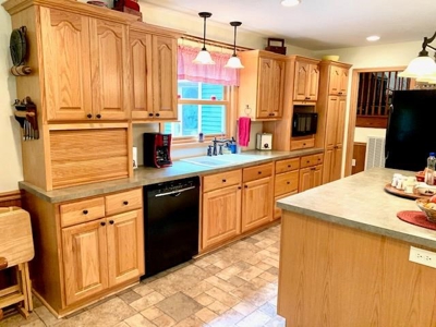 Hunting & Recreational Ranch with Home For Sale in Hilham TN - image 8
