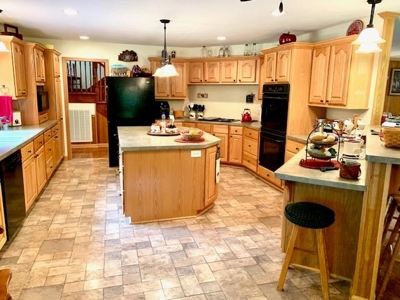 Hunting & Recreational Ranch with Home For Sale in Hilham TN - image 7