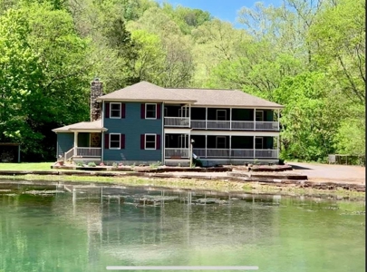 Hunting & Recreational Ranch with Home For Sale in Hilham TN - image 1