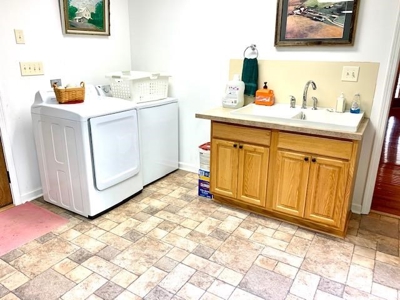 Hunting & Recreational Ranch with Home For Sale in Hilham TN - image 12