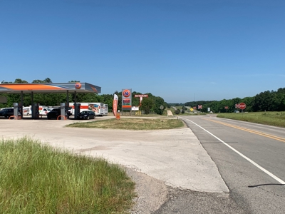 76 Convenience Store On Interstate 20 - image 3